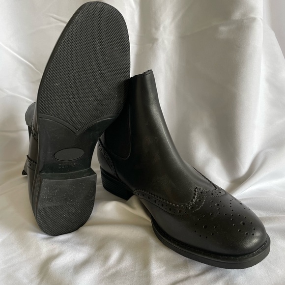 U-Lite Faux fur lined wing tip Chelsea boots size 5 - Picture 3 of 4